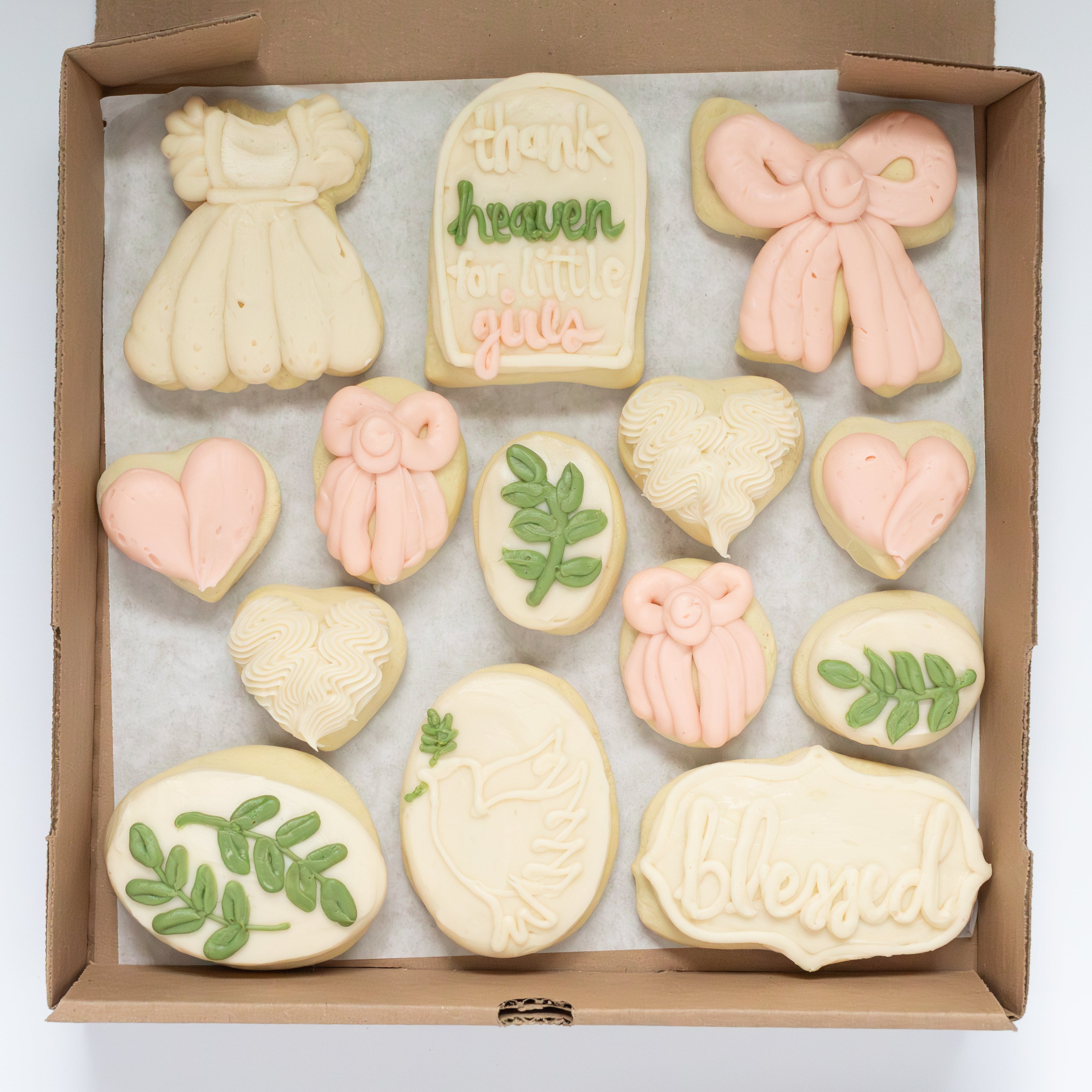 Girl Baby Blessing Party Box (6 BIG & 8 MINI)